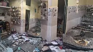 मुंबई : मालवणी की चॉल में सिलेंडर ब्लास्ट, 7 लोग झुलसे, पूरे इलाके में मची अफरा-तफरी