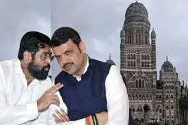 मुंबई : हॉर्स ट्रेडिंग के डर से राजनीतिक दलों ने अपने-अपने नगरसेवकों को एकजुट रखने में पूरा जोर लगा दिया; उद्धव सेना के 15 नगरसेवकों का मोबाइल फोन नॉट रीचेबल