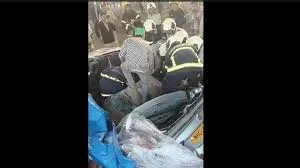 मुंबई: ओवरटेक करते समय हुआ भयानक हादसा, ड्राइवर की मौत