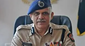 मुंबई: एक्स NIA चीफ सदानंद दाते के हस्ताक्षर वाला नोटिस दिखाकर सवा 2 करोड़ की ठगी, पुलिस ने एक को दबोचा