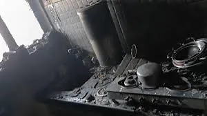 दिवा : हाई-राइज़ बिल्डिंग के 10वें फ़्लोर के फ़्लैट में आग लगी