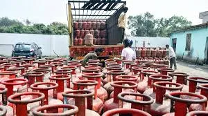 मुंबई में LPG की कमी से परेशानी; कांग्रेस 13 और 14 मार्च को पूरे शहर में विरोध प्रदर्शन करेगी