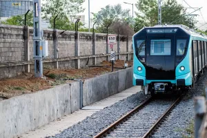 दहिसर-काशीगांव मेट्रो इसी हफ्ते से शुरू, फडणवीस करेंगे उद्घाटन