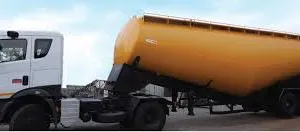 मुंबई : सीमेंट से भरा बल्कर वाहन अचानक तकनीकी खराबी का शिकार; ईस्टर्न एक्सप्रेस हाईवे पर बड़ा हादसा टला