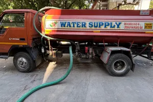 मुंबई में पानी टैंकर सेवा ठप, भूजल कार्रवाई के विरोध में ऑपरेटरों की हड़ताल