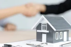 मुंबई: घर खरीदार को बड़ी राहत, उपभोक्ता आयोग ने बिल्डर को मुआवजा देने का दिया आदेश