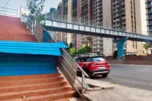 विक्रोली फुट ओवर ब्रिज में देरी पर यात्रियों का सवाल, मंजूरी का इंतजार जारी