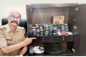 दहिसर पुलिस का कमाल! CEIR और एक्सेल रिकॉर्ड की मदद से 3,500 से ज्यादा खोए मोबाइल बरामद