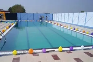 मुंबई में गहराया जल संकट: BMC ने स्विमिंग पूल और कंस्ट्रक्शन साइट्स का पानी रोका, कमर्शियल इस्तेमाल में 20% कटौती
