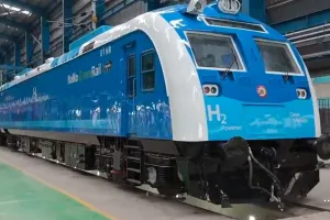 भारतीय रेलवे का ऐतिहासिक कदम: देश की पहली हाइड्रोजन ट्रेन का 120 kmph की रफ्तार पर सफल ट्रायल, जल्द शुरू होगी यात्री सेवा