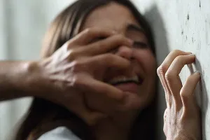 मुंबई : लिफ्ट में नाबालिग के सामने अश्लील हरकत, आरोपी गिरफ्तार