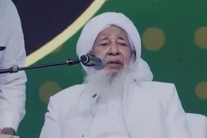 केरल के इस्लामिक विद्वान की महिलाओं को लेकर टिप्पणी पर विवाद, राजनीतिक दलों ने जताई कड़ी आपत्ति