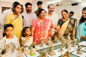 कल्याण में बच्चों ने Shadu Clay से बनाए Eco-Friendly गणेश, Ganeshotsav से पहले दिया पर्यावरण संरक्षण का संदेश