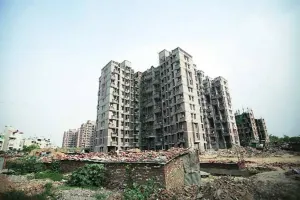 मुंबई : दो बिल्डरों को पजेशन ना देने की वजह से हो गई जेल 