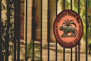 बैंक जमा ब्याज दरों पर आरबीआई का बड़ा फैसला: 1 अक्टूबर से बदलेंगे नियम, बैंकों को देनी होगी पारदर्शी जानकारी