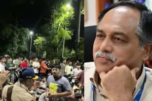 आईआईटी बॉम्बे विवाद: डायरेक्टर ने नहीं दिया इस्तीफा, प्रो. डूला सस्पेंड नहीं