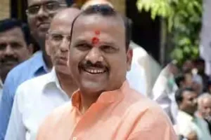 महाराष्ट्र : पूर्व बीजेपी विधायक नरेंद्र पवार और बर्खास्त पुलिस कॉन्स्टेबल पर गैंगरेप का आरोप...  ठाणे में युवती ने FIR दर्ज करवाई !