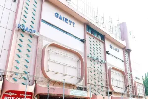 मुंबई : नामी थियेटर को नोटिस जारी कर बंद कराया गया, करोड़ों का नुकसान 