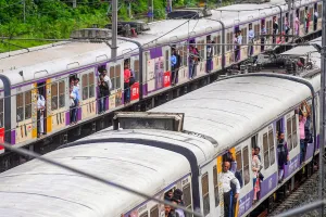  मुंबई:'तीसरी मुंबई' में चलेंगी लोकल ट्रेनें, मुंबई रेलवे विकास निगम ने विस्तार योजना पर शुरू किया काम