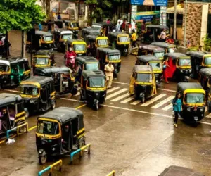 मुंबई में नए ऑटो रिक्शा परमिट पर रोक, ट्रैफिक और प्रदूषण के कारण महाराष्ट्र सरकार का बड़ा फैसला