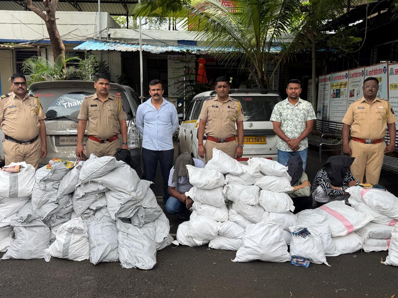पालघर पुलिस की तंबाकू विरोधी बड़ी कार्रवाई: 4 मामलों में ₹38.43 लाख का सामान जब्त, 4 गिरफ्तार